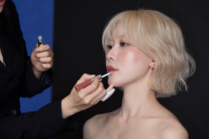 Makeup Stage